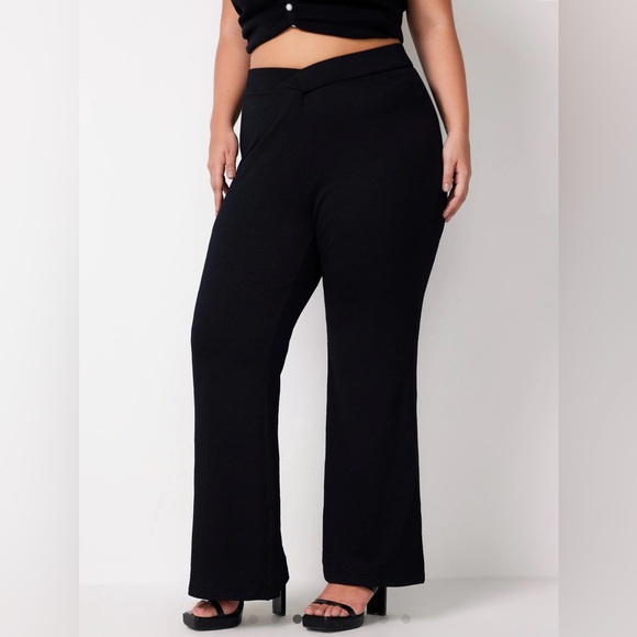 CIDER | SOLID HIGH WAIST BLACK WIDE LEG TROUSERS PANTS CURVE PLUS 2XL NWT - Picture 1 of 9